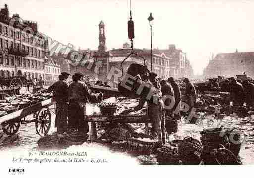 Ville de BOULOGNESURMER, carte postale ancienne