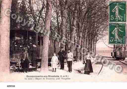 Ville de DONNEMARIEDONTILLY, carte postale ancienne