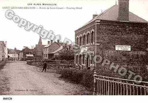 Ville de SAINTLEONARDDESBOIS, carte postale ancienne