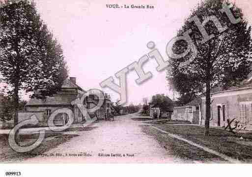 Ville de VOUE, carte postale ancienne