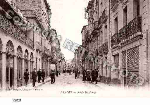 Ville de PRADES, carte postale ancienne