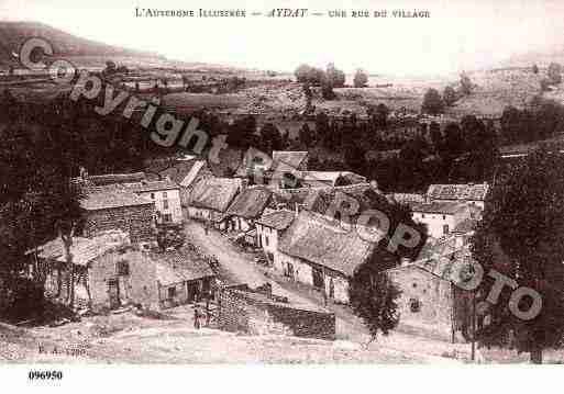 Ville de AYDAT, carte postale ancienne