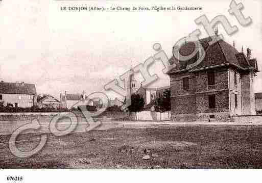Ville de DONJON(LE), carte postale ancienne