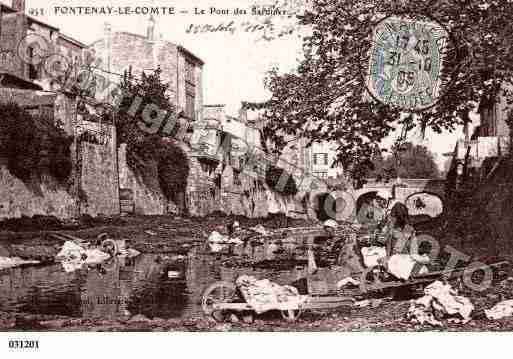 Ville de FONTENAYLECOMTE, carte postale ancienne