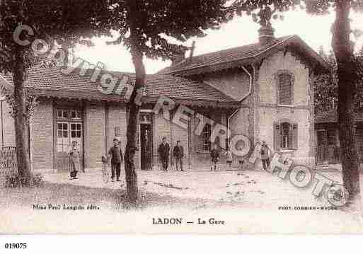 Ville de LADON, carte postale ancienne