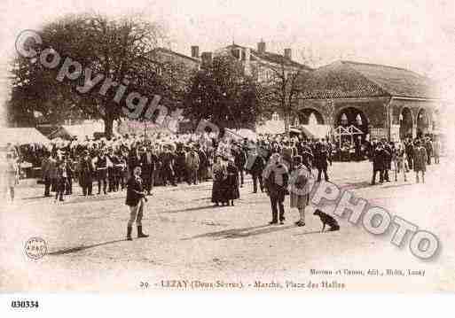 Ville de LEZAY, carte postale ancienne