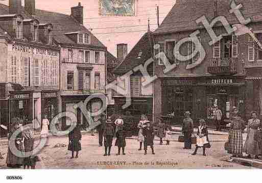 Ville de LURCYLEVIS, carte postale ancienne