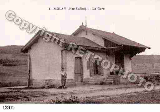 Ville de MOLAY, carte postale ancienne