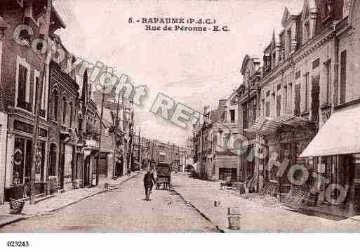 Ville de BAPAUME, carte postale ancienne