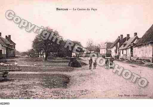 Ville de SARCUS, carte postale ancienne