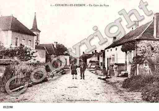 Ville de COURCELLESFREMOY, carte postale ancienne