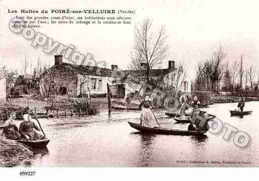 Ville de POIRESURVELLUIRE(LE), carte postale ancienne