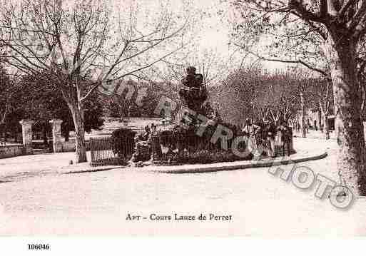 Ville de APT, carte postale ancienne