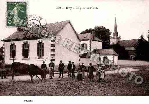 Ville de DRY, carte postale ancienne