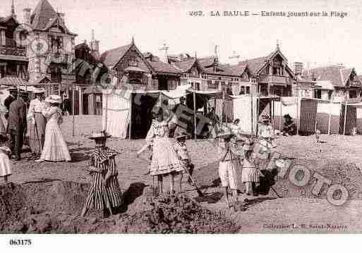 Ville de BAULE(LA), carte postale ancienne