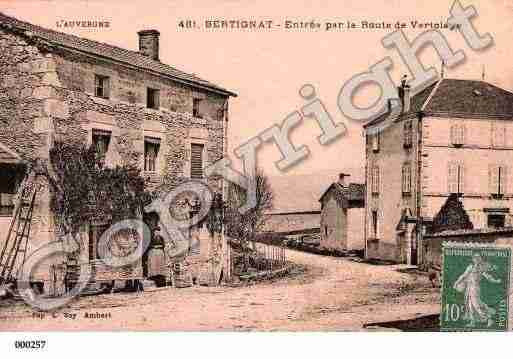 Ville de BERTIGNAT, carte postale ancienne