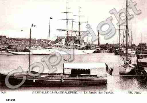 Ville de DEAUVILLE, carte postale ancienne