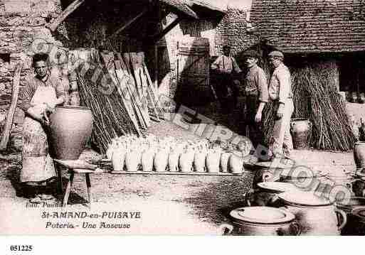 Ville de SAINTAMANDENPUISAYE, carte postale ancienne