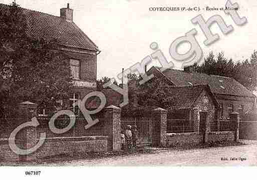 Ville de COYECQUES, carte postale ancienne