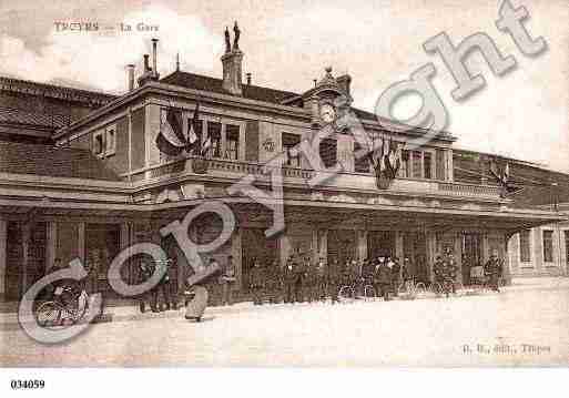 Ville de TROYES, carte postale ancienne